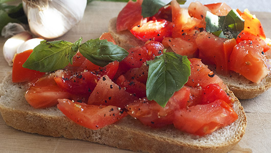 Tomato and Basil bruschetta - Organic Tuscany Cookbook