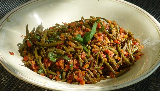 Green Beans Tomato Sauce 